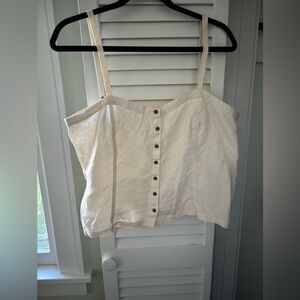 Cream linen tank from Everlane